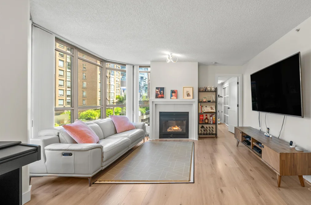 Condo for sale at 706 867 Hamilton Street Vancouver British Columbia - MLS: R3113205