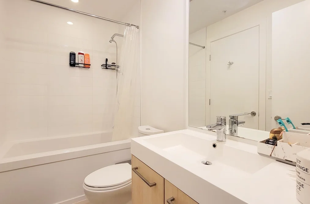 706 9080 UNIVERSITY CRESCENT, Burnaby BC V5A 0B7, Burnaby BC — Residential for Sale — Photo 16 of 23