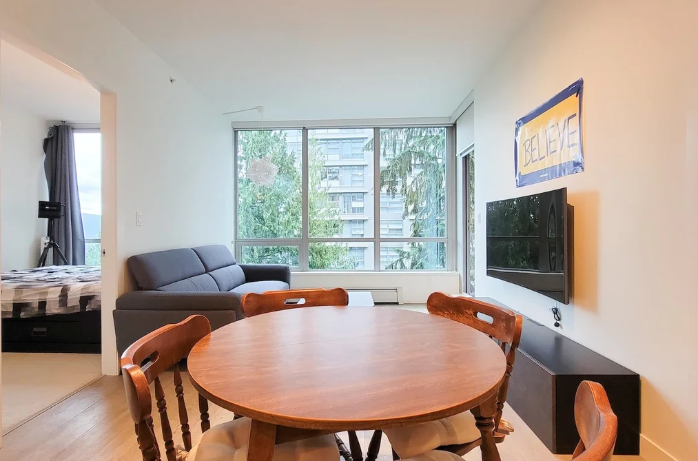 706 9080 UNIVERSITY CRESCENT, Burnaby BC V5A 0B7, Burnaby BC — Residential for Sale — Photo 6 of 23