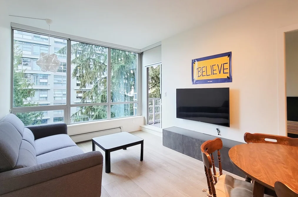 706 9080 UNIVERSITY CRESCENT, Burnaby BC V5A 0B7, Burnaby BC — Residential for Sale — Photo 7 of 23