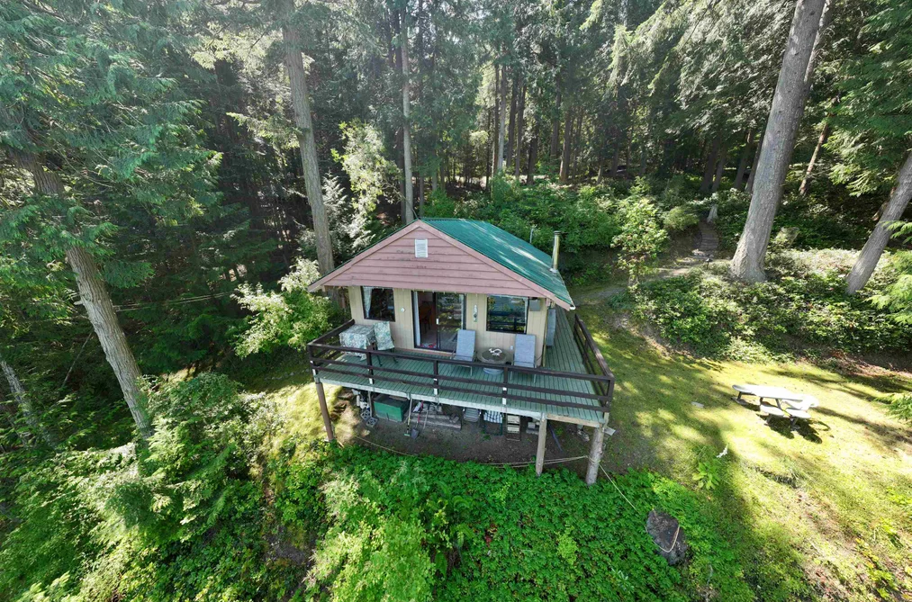 706 HORTON BAY ROAD, Mayne Island BC V0N 2J2, Mayne Island BC — Residential for Sale - Photo 2