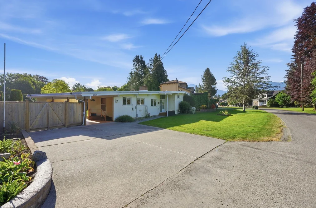 7062 EDEN DRIVE, Chilliwack BC V2R 1E6, Chilliwack BC — Residential for Sale - Photo 6