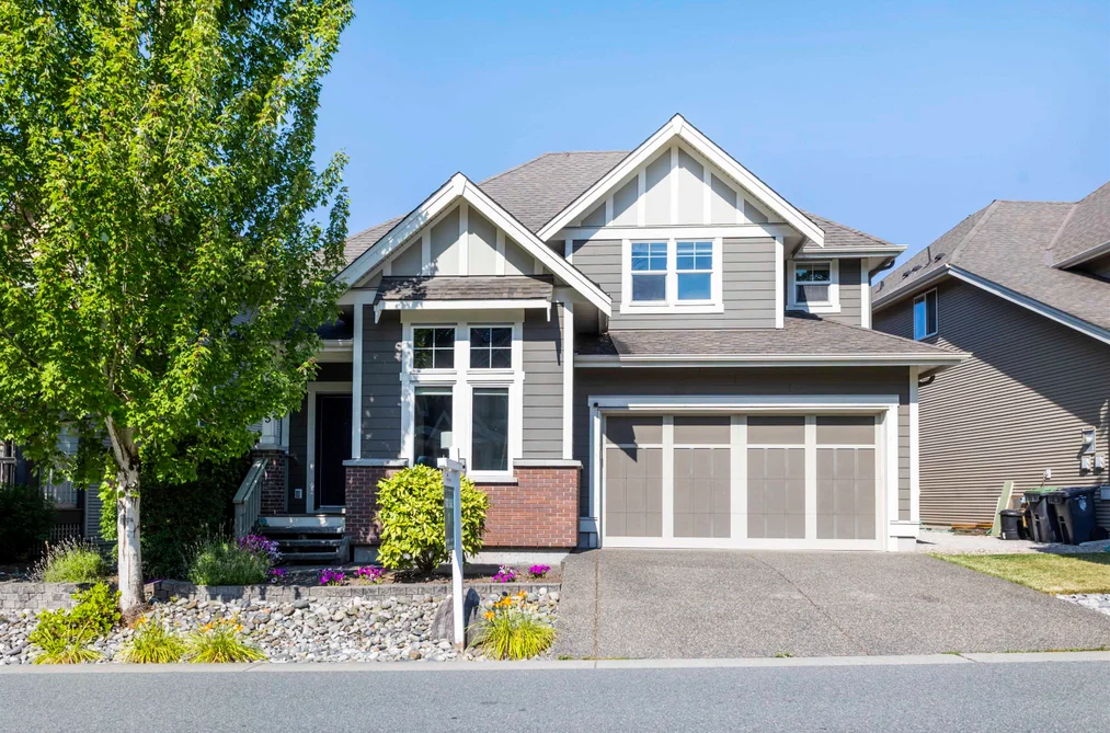 House for sale at 7065 208a Street Langley British Columbia - MLS: R3094539