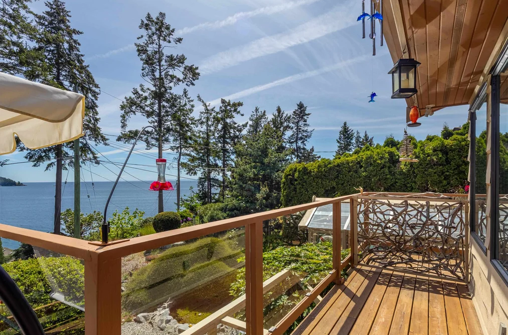 House for sale at 7065 Dale Road Sechelt British Columbia - MLS: R3123948