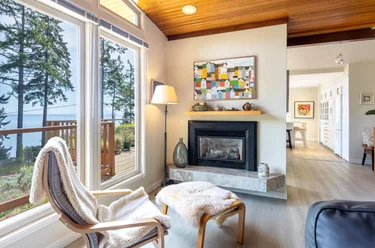 7065 Dale Rd, Sechelt, BC - MLS: R3153873