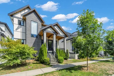 7068 194 St, Surrey, BC - MLS: R3144080