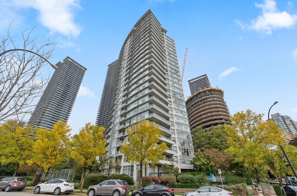 Condo for sale at 707 2289 Yukon Crescent Burnaby British Columbia - MLS: R3087915