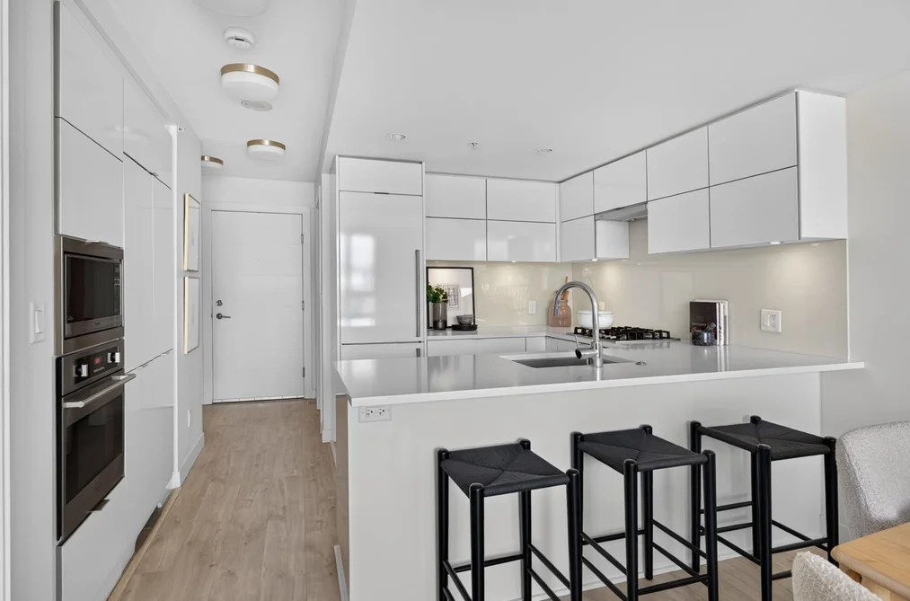 707 238 W BROADWAY, Vancouver BC V5Y 0L2, Vancouver BC — Residential for Sale - Photo 2