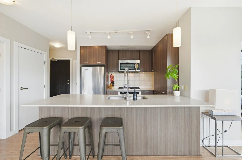 707 301 CAPILANO ROAD, Port Moody BC V3H 0G6, Port Moody BC — Residential for Sale - Photo 3