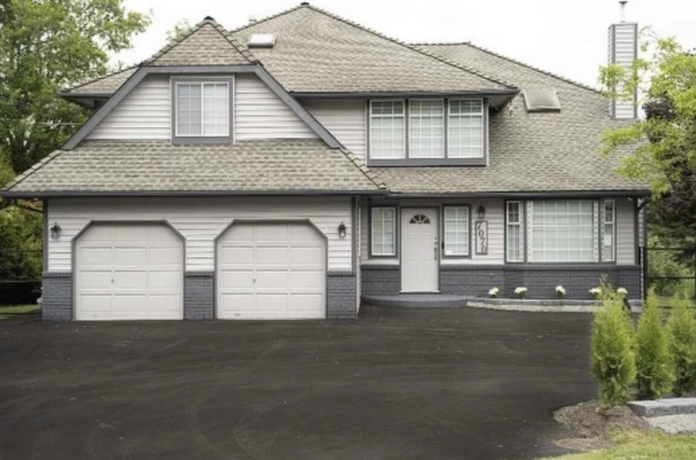 7070 207 STREET, Langley BC V2Y 1T4, Langley BC — Residential for Sale — Photo 2 of 11