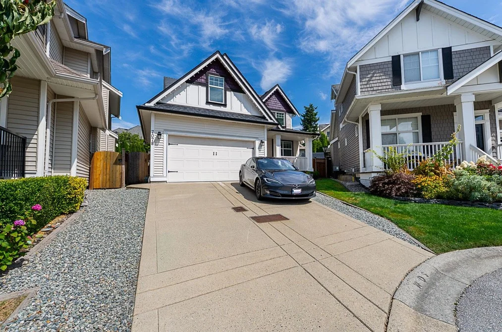 House for sale at 7078 179 Street Surrey British Columbia - MLS: R3109488