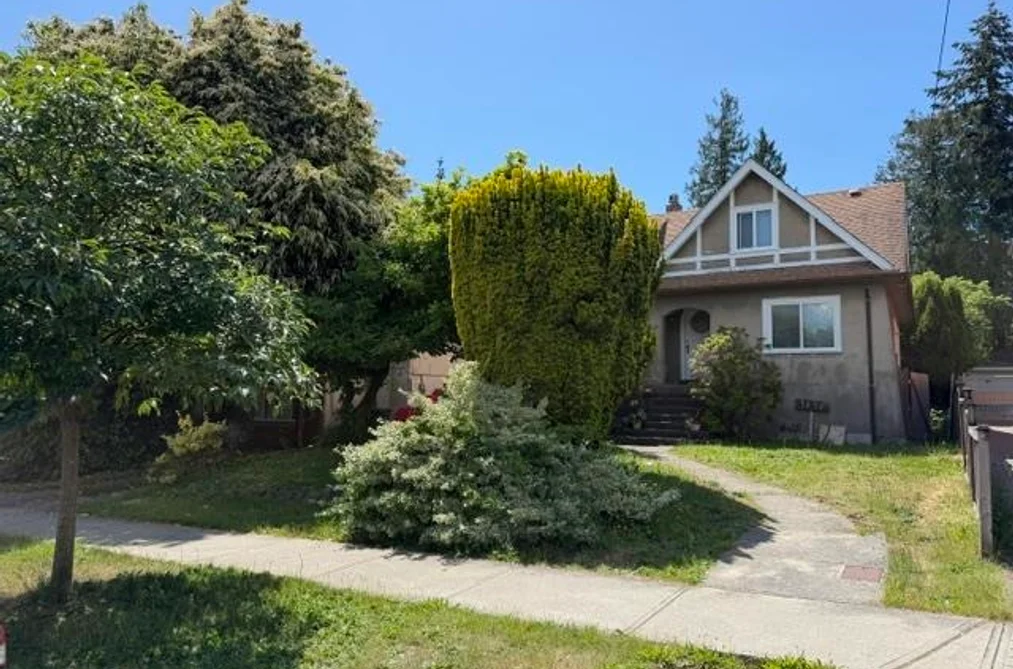 House for sale at 7079 Waverley Avenue Burnaby British Columbia - MLS: R3134126