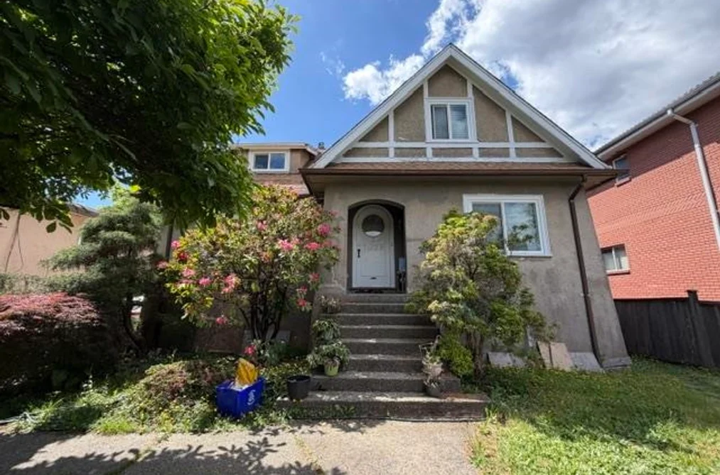 7079 WAVERLEY AVENUE, Burnaby BC V5J 4A4, Burnaby BC — Residential for Sale — Photo 4 of 10