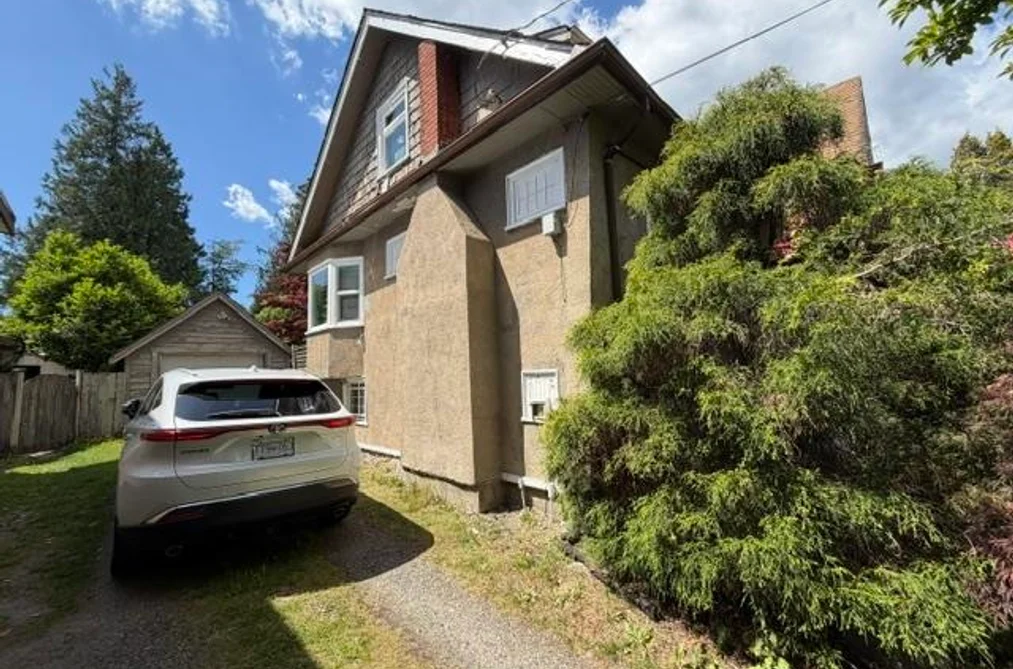7079 WAVERLEY AVENUE, Burnaby BC V5J 4A4, Burnaby BC — Residential for Sale — Photo 6 of 10