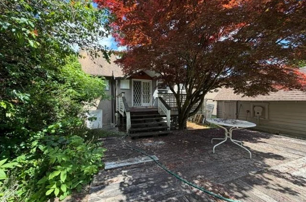 7079 WAVERLEY AVENUE, Burnaby BC V5J 4A4, Burnaby BC — Residential for Sale — Photo 8 of 10