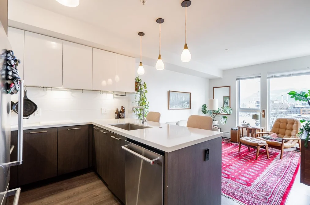708 384 E 1ST AVENUE, Vancouver BC V5T 0G5, Vancouver BC — Residential for Sale — Photo 8 of 32