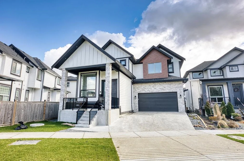 House for sale at 7080 192a Street Surrey British Columbia - MLS: R3157805