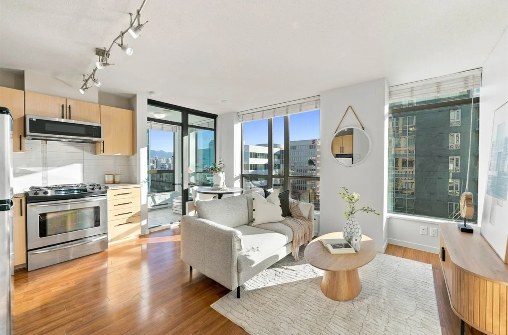 1068 W Broadway Unit 709, Vancouver, BC - MLS: R3178550 1068 W Broadway Unit 709, Vancouver, BC - MLS: R3178550