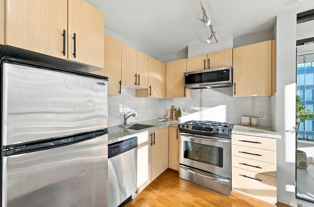709 - 1068 W Broadway, Vancouver, BC - MLS: R3178550 - Photo 16