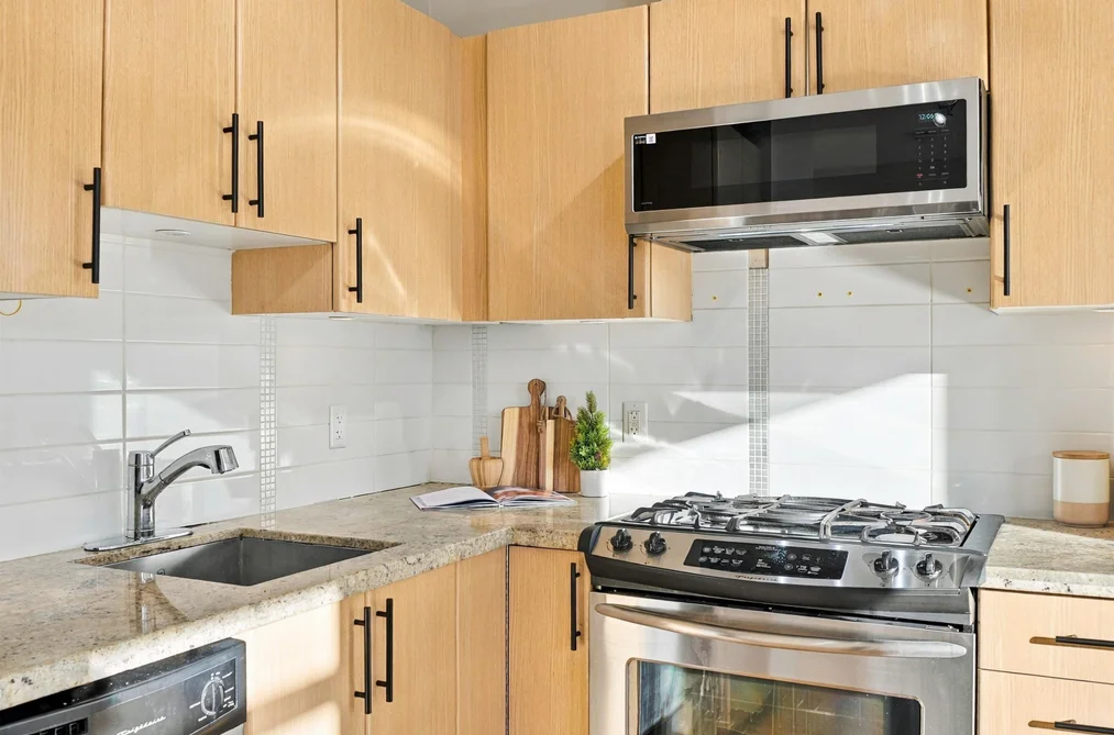 709 - 1068 W Broadway, Vancouver, BC - MLS: R3178550 - Photo 17