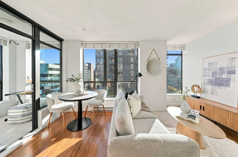 709 - 1068 W Broadway, Vancouver, BC - MLS: R3178550 - Photo 2