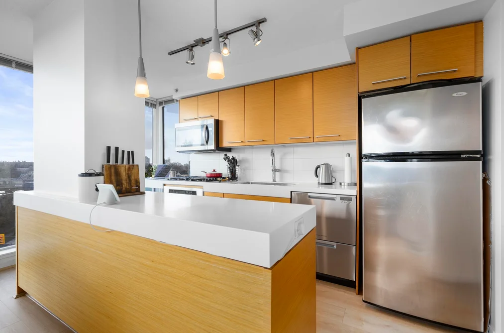 709 2770 SOPHIA STREET, Vancouver BC V5T 0A4, Vancouver BC — Residential for Sale - Photo 2
