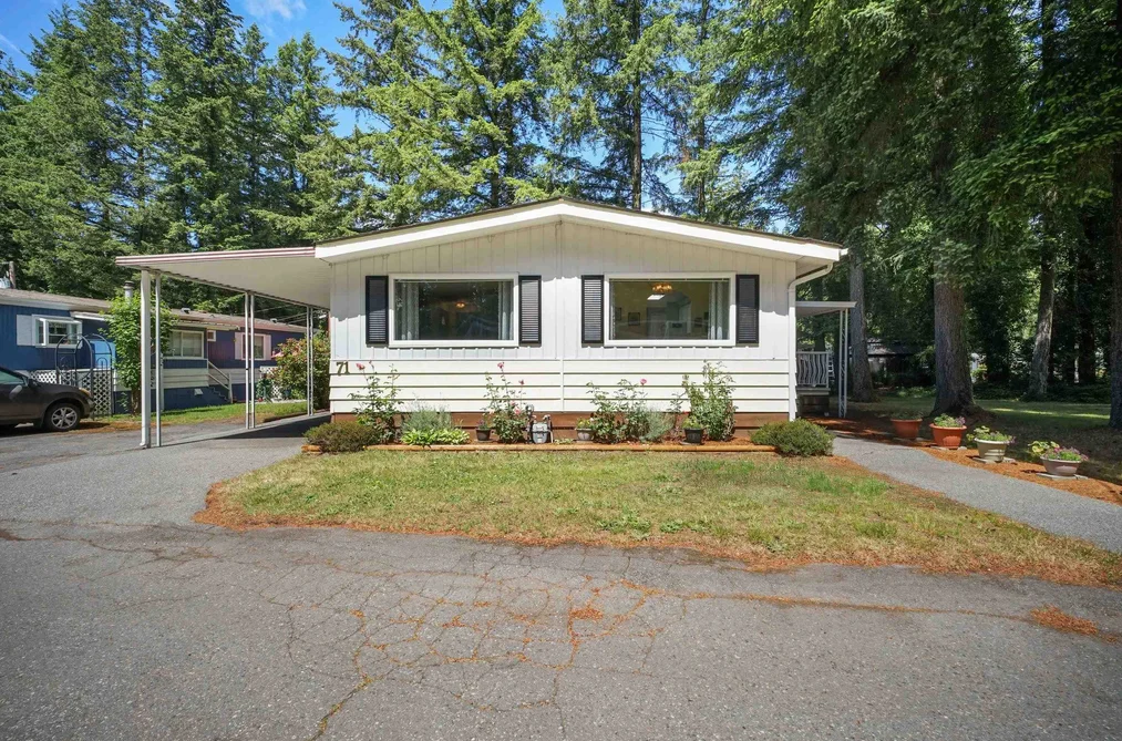 71 20071 24 AVENUE, Langley BC V2Z 2A1, Langley BC — Residential for Sale — Photo 2 of 27