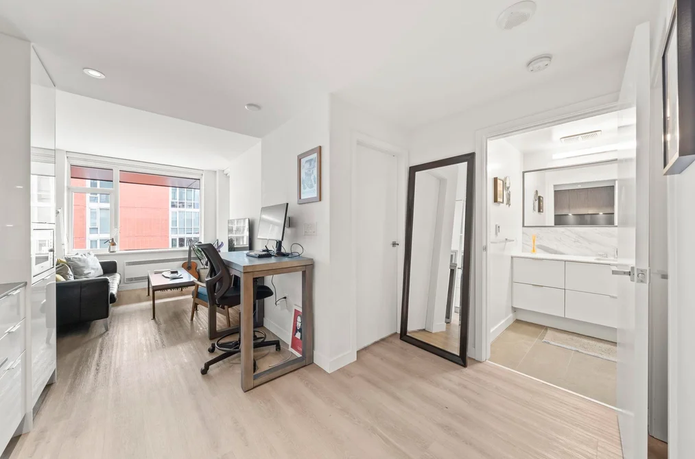 710 209 7 AVENUE, Vancouver BC V5T 0H3, Vancouver BC — Residential for Sale - Photo 6