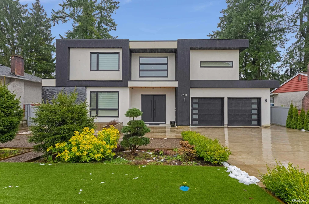House for sale at 710 Ivy Avenue Coquitlam British Columbia - MLS: R3099978