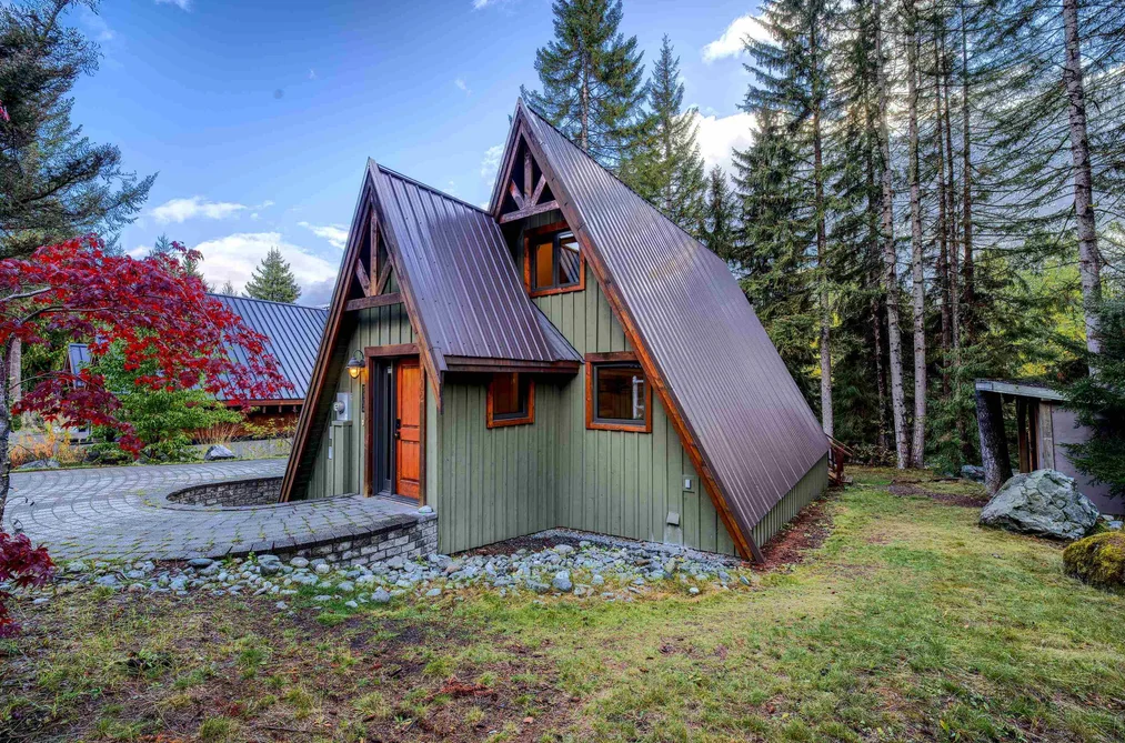 7102 Nesters Rd, Whistler, BC - MLS: R3151823