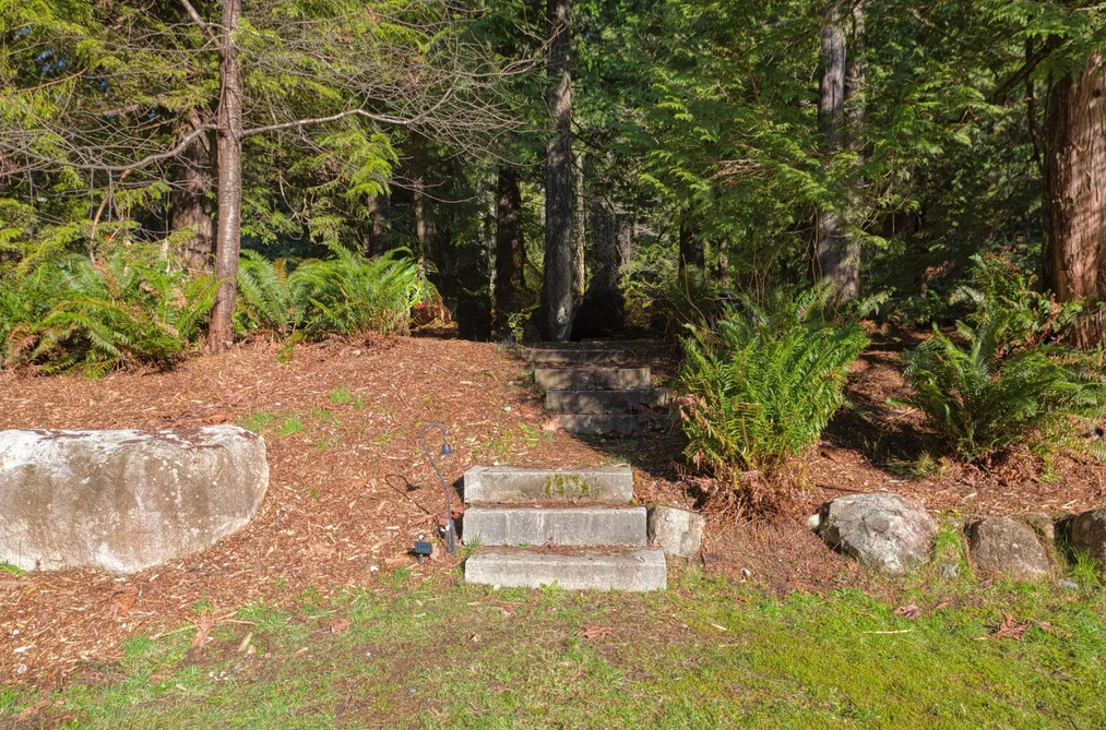 7103 SECHELT INLET ROAD, Sechelt BC V7Z 0P1, Sechelt BC — Residential for Sale - Photo 6