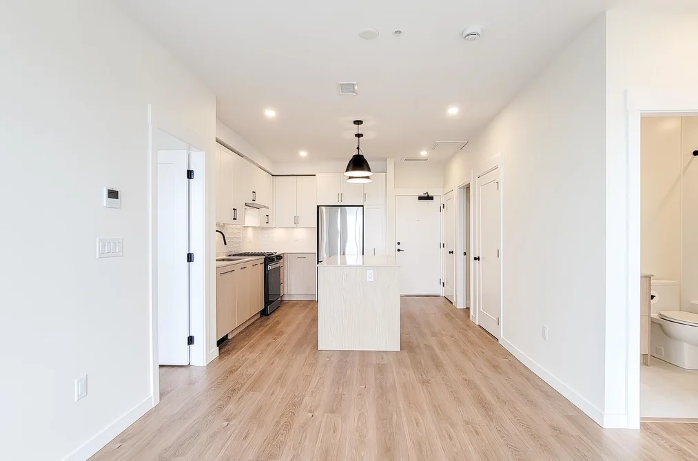 711 27254 ALDERGROVE TOWN CENTRE DRIVE, Langley BC V4W 0E5, Langley BC — Residential for Sale - Photo 7
