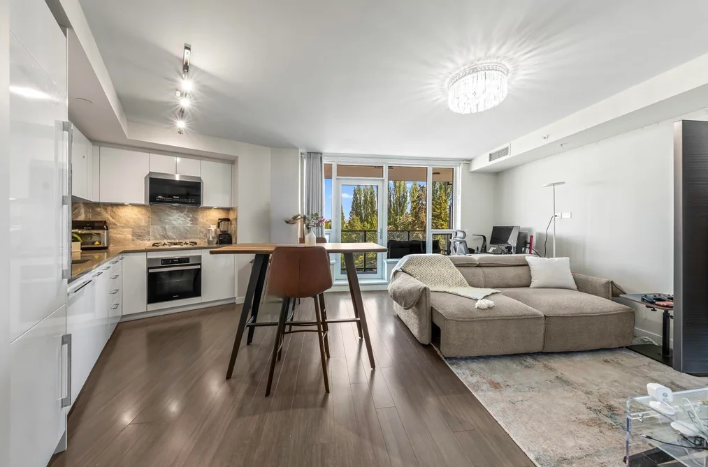 Condo for sale at 711 3699 Sexsmith Road Richmond British Columbia - MLS: R3122757