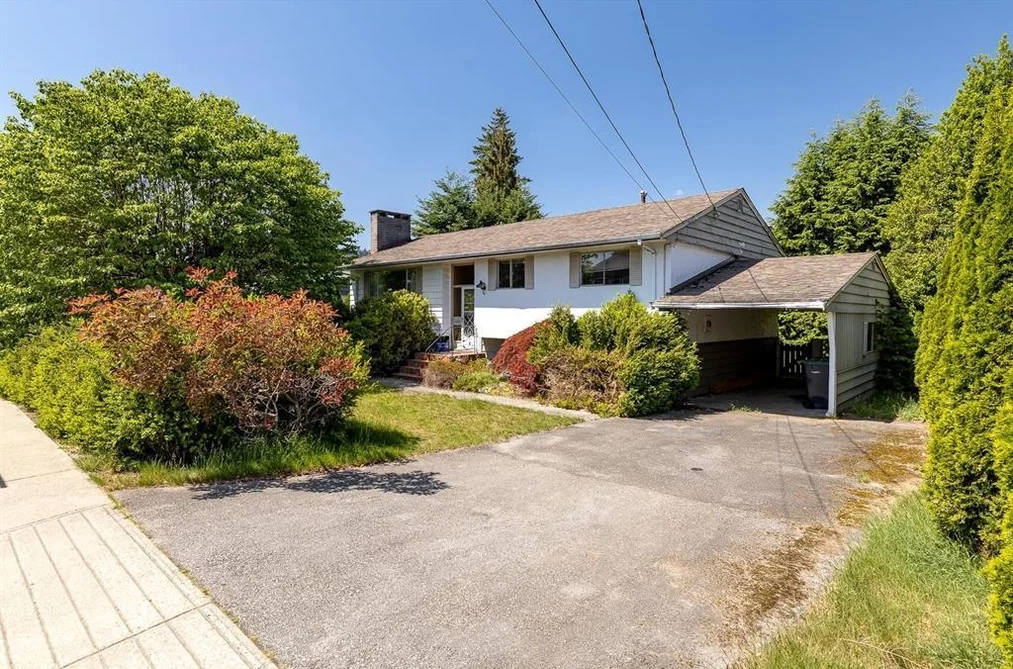 House for sale at 711 N Morrison Avenue Coquitlam British Columbia - MLS: R3168316