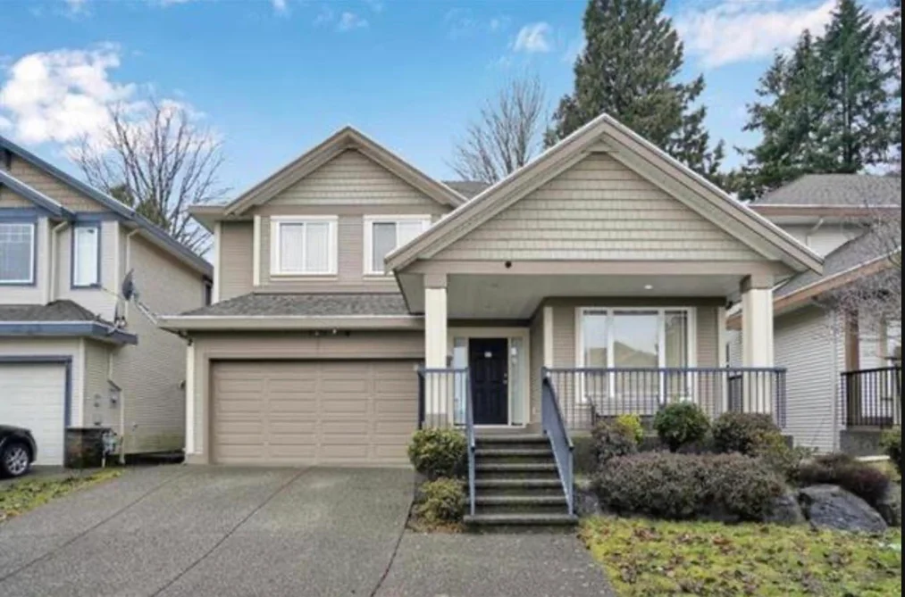 House for sale at 7113 147 Street Surrey British Columbia - MLS: R3109171