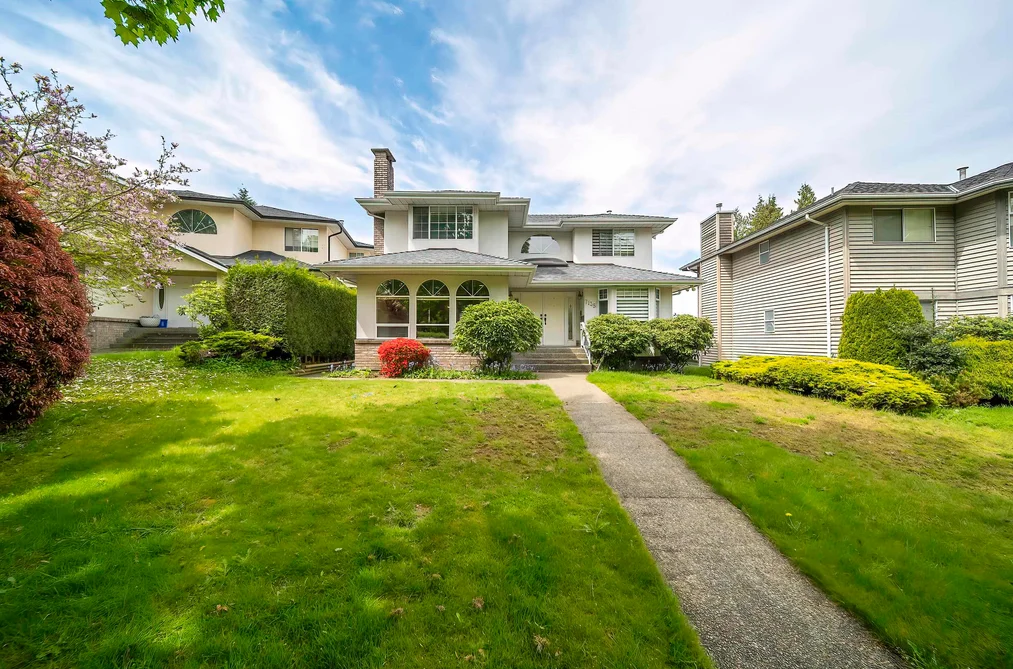 7135 4TH STREET, Burnaby BC V5E 3X7, Burnaby BC — Residential for Sale - Photo 2