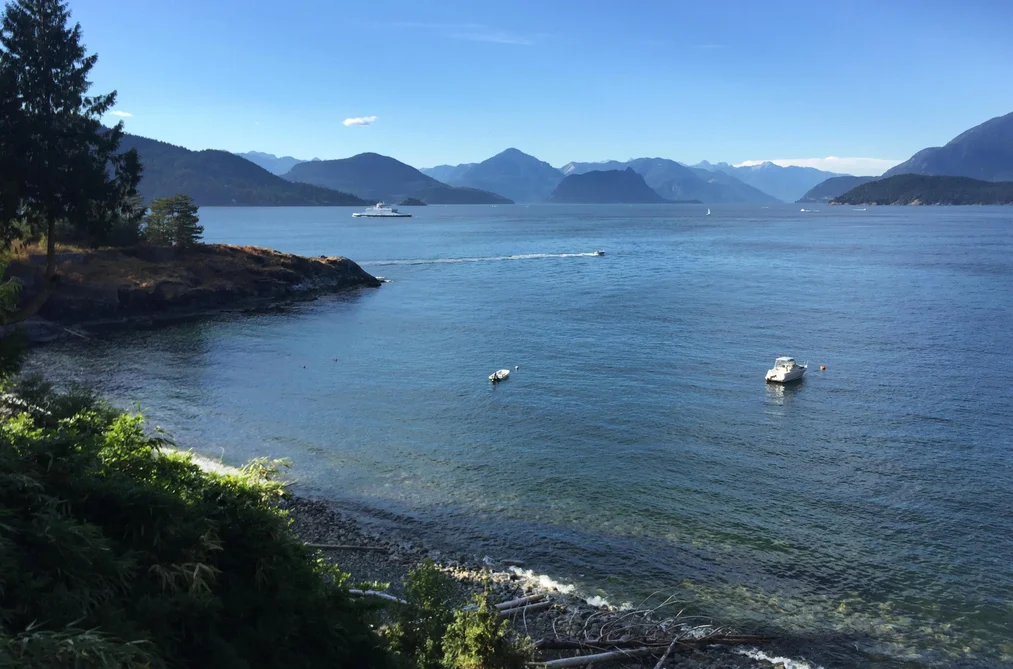House for sale at 7145 Cliff Road West Vancouver British Columbia - MLS: R3152433