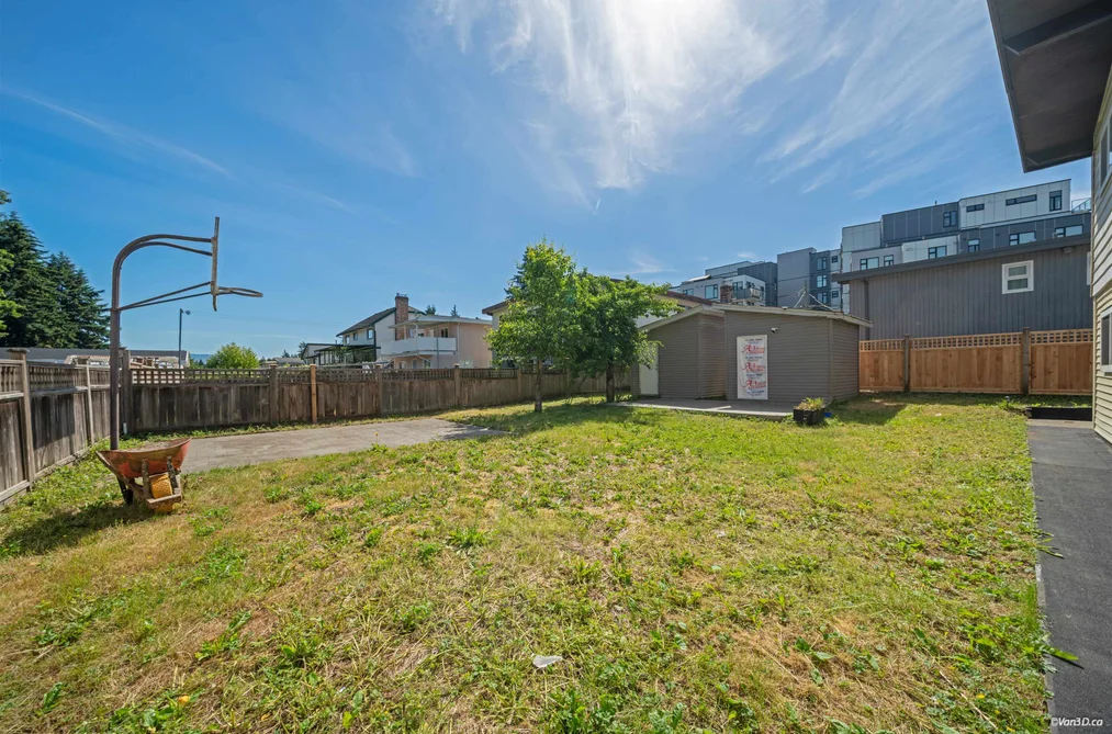 7148 6TH STREET, Burnaby, BC — Residential for Sale — Photo 10 of 26
