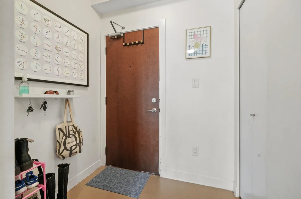 715 221 UNION STREET, Vancouver BC V6A 0B4, Vancouver BC — Residential for Sale - Photo 3
