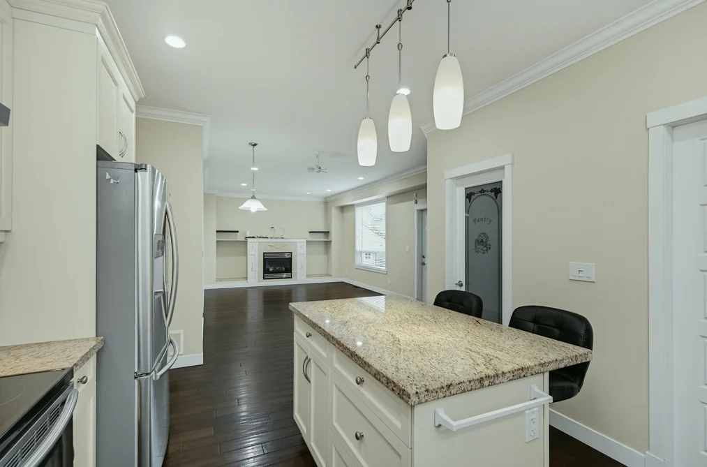 7152 195A Avenue, Surrey, BC - MLS: R3179906 - Photo 12 7152 195A Avenue, Surrey, BC - MLS: R3179906 - Photo 12