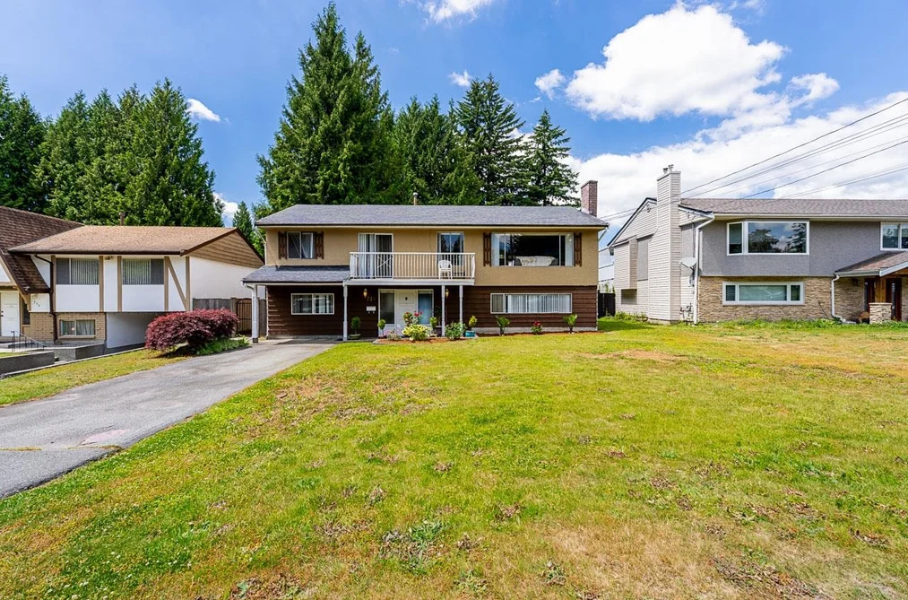 716 COLINET STREET, Coquitlam BC V3J 4X8, Coquitlam BC — Residential for Sale - Photo 2