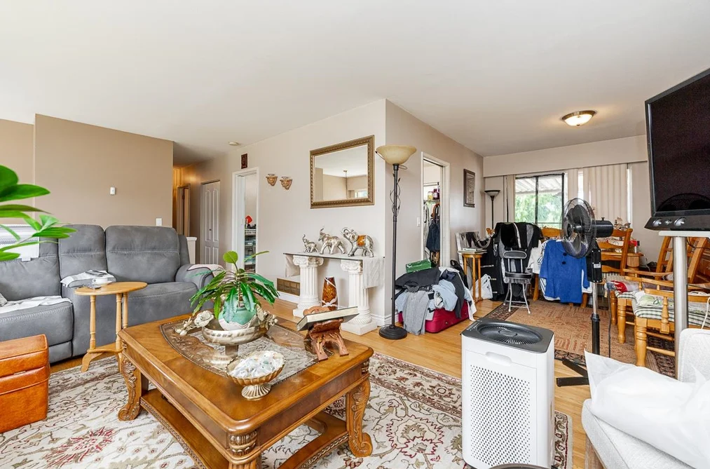 716 COLINET STREET, Coquitlam BC V3J 4X8, Coquitlam BC — Residential for Sale — Photo 9 of 40