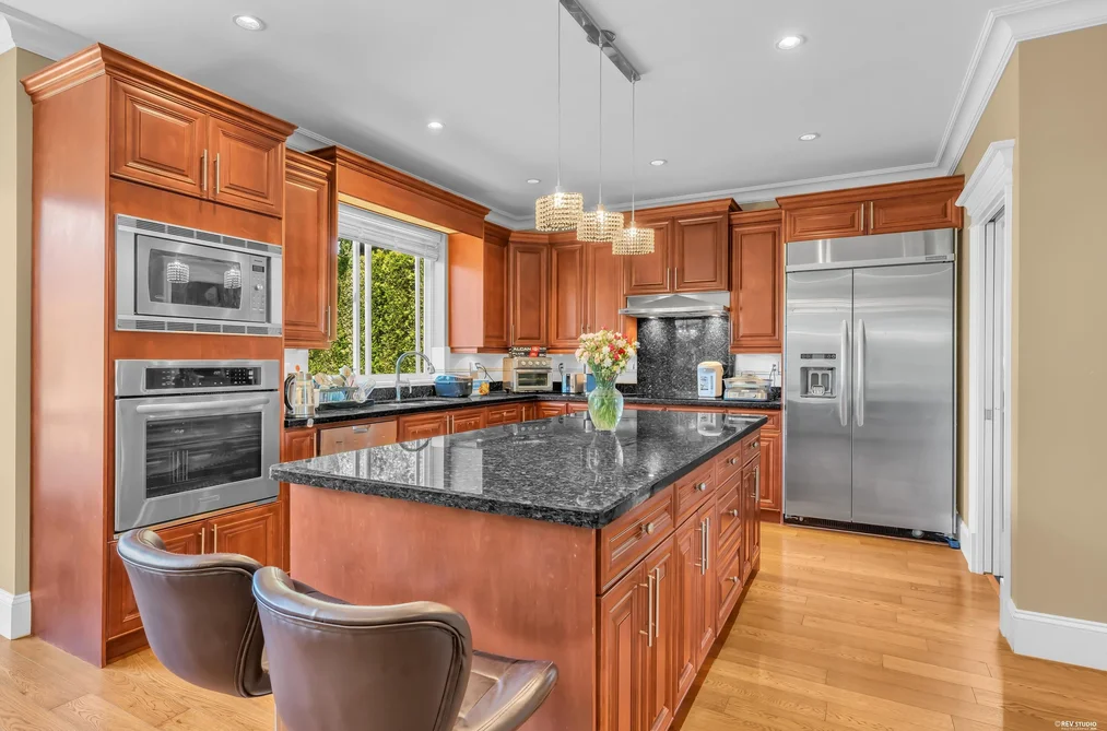 717 SHAW AVENUE, Coquitlam BC V3K 2R7, Coquitlam BC — Residential for Sale — Photo 14 of 40