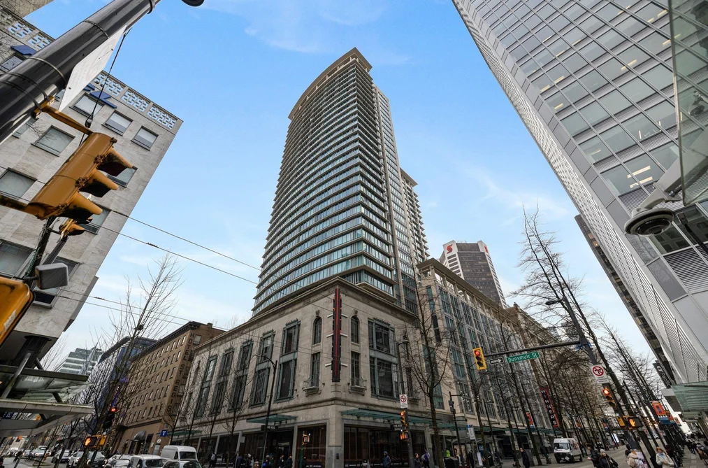 Condo for sale at 718 610 Granville Street Vancouver British Columbia - MLS: R3108647