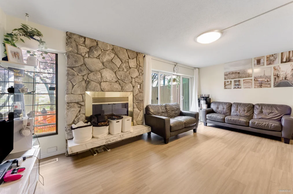 72 13756 CENTRAL AVENUE, Surrey BC V3T 1R9, Surrey BC — Residential for Sale - Photo 3