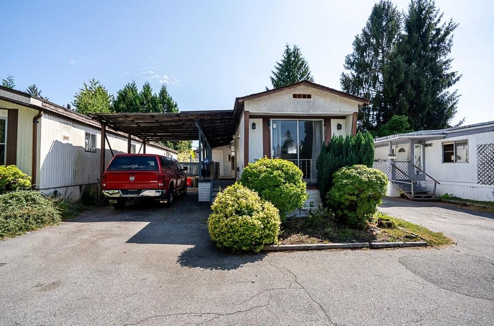 Manufactured Home for sale at 72 21163 Lougheed Highway Maple Ridge British Columbia - MLS: R3150009