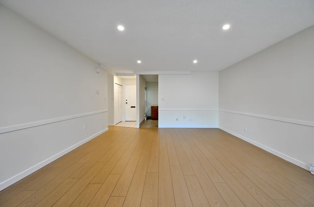 72 3030 TRETHEWEY STREET, Abbotsford BC V2T 4N2, Abbotsford BC — Residential for Sale - Photo 4