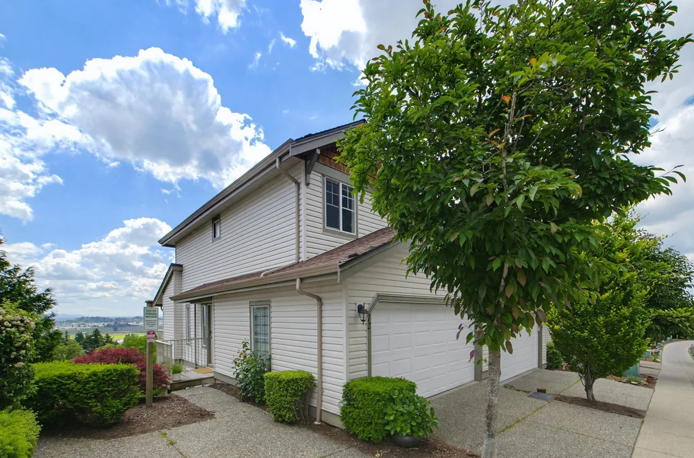 72 35287 OLD YALE ROAD, Abbotsford BC V3G 8H5, Abbotsford BC — Residential for Sale - Photo 2