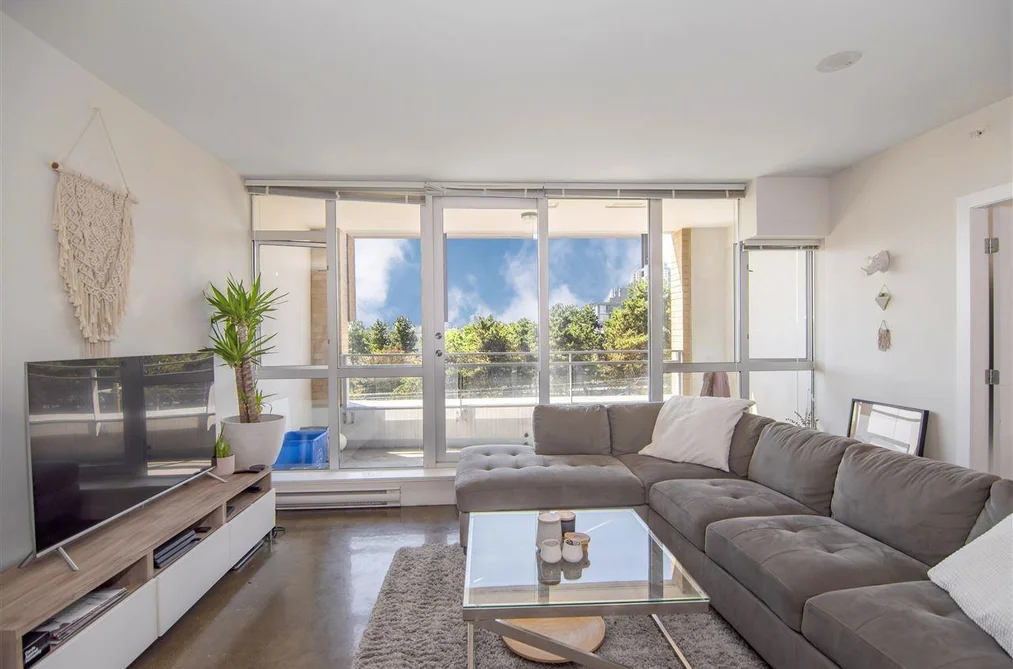 Condo for sale at 720 221 Union Street Vancouver British Columbia - MLS: R3133295