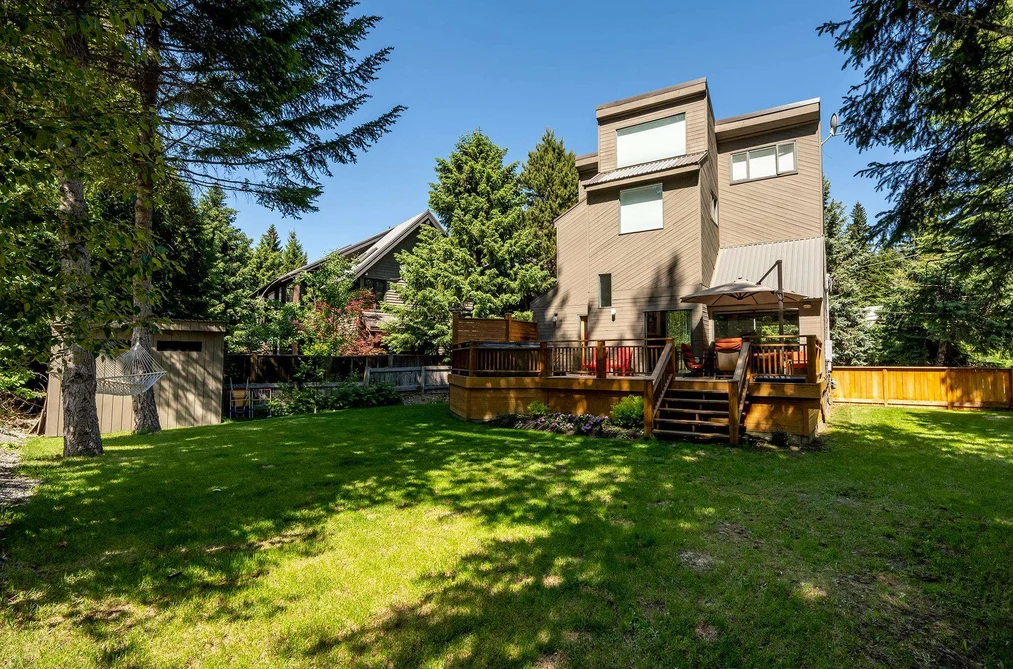 House for sale at 7211 N Fitzsimmons Road Whistler British Columbia - MLS: R3159733